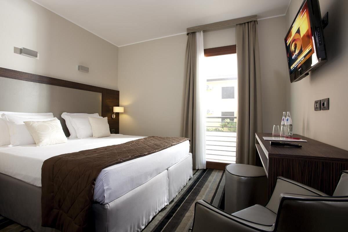 Best Western Titian Inn Hotel Venice Airport Tessera Exterior photo